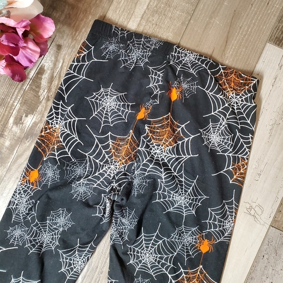 Just One Women's Halloween Leggings Black Orange Spiderwebs Size Small/Medium - Picture 9 of 15